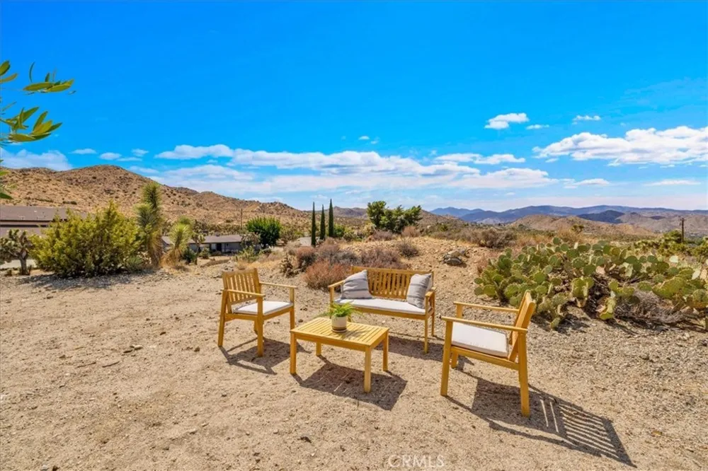 56583 Free Gold Drive Yucca Valley, CA 92284