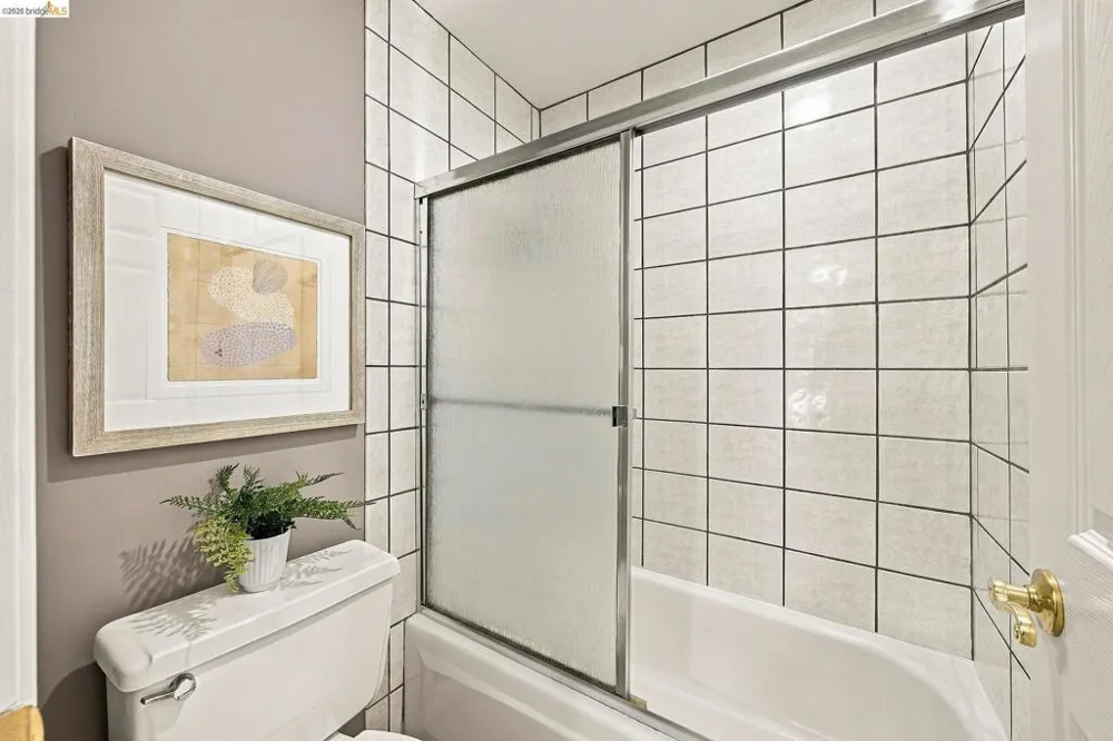 507 Wickson Ave #101 Oakland, CA 94610