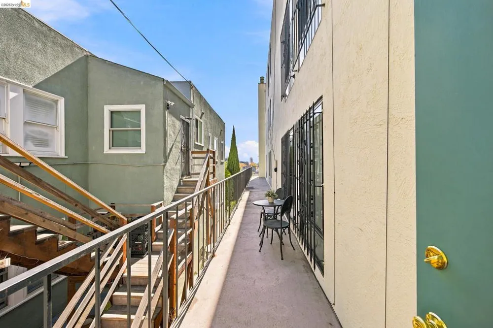 507 Wickson Ave #101 Oakland, CA 94610