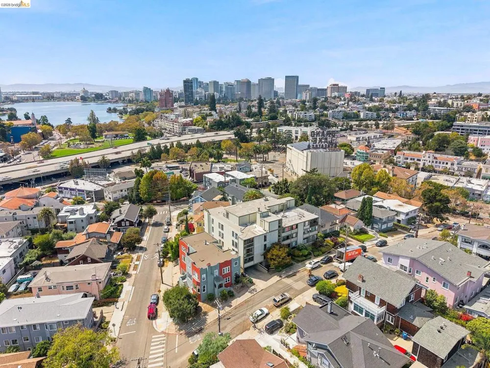 507 Wickson Ave #101 Oakland, CA 94610