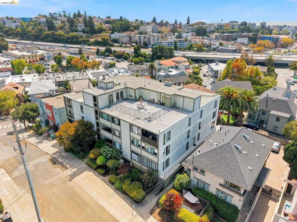 507 Wickson Ave #101 Oakland, CA 94610