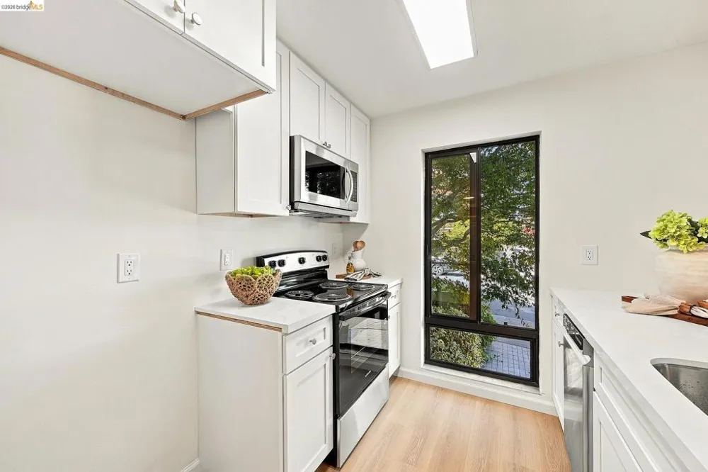 507 Wickson Ave #101 Oakland, CA 94610