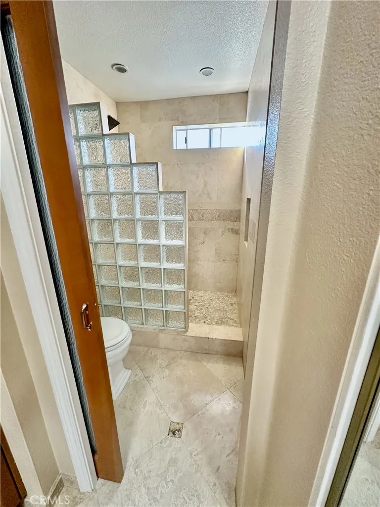 308 San Nicholas Court Laguna Beach, CA 92651