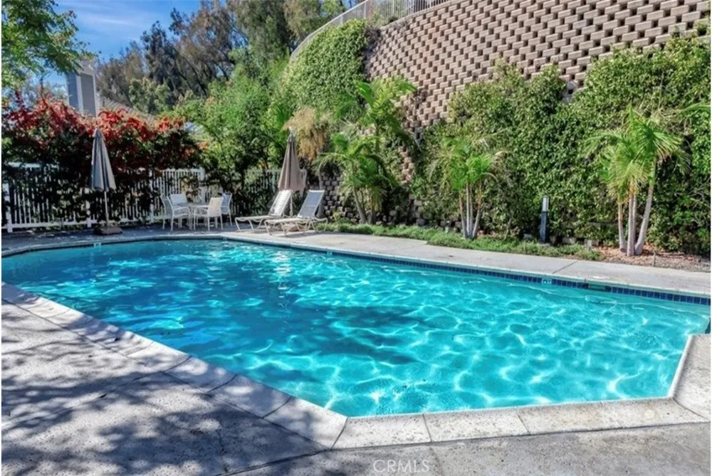 308 San Nicholas Court Laguna Beach, CA 92651