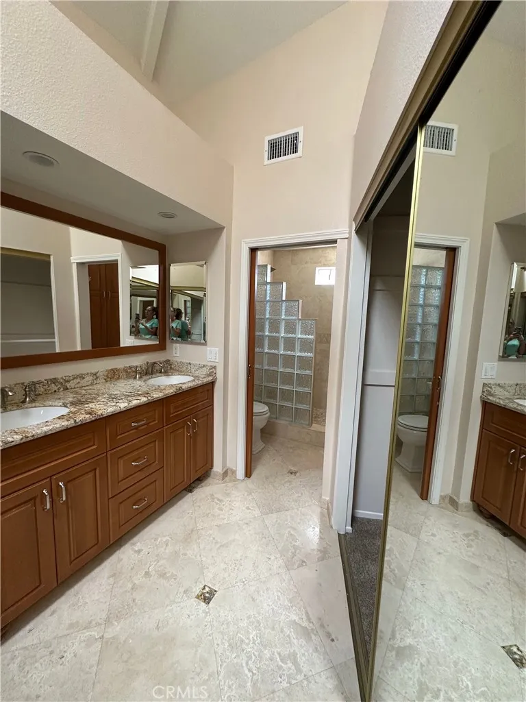 308 San Nicholas Court Laguna Beach, CA 92651