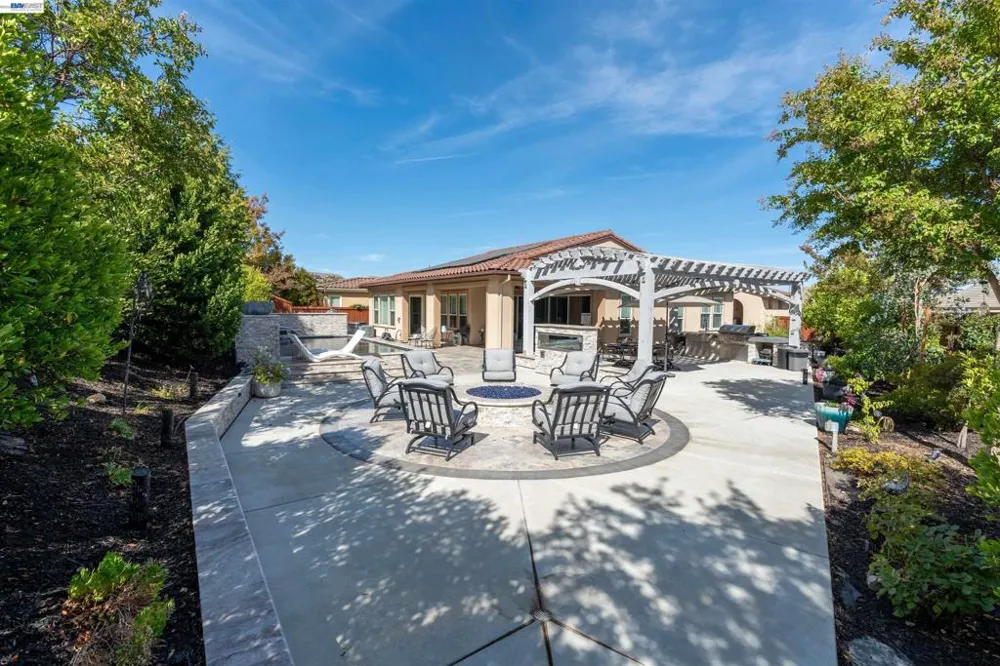 2063 Reserva Court Brentwood, CA 94513