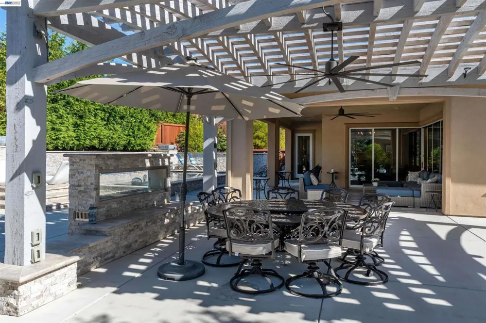 2063 Reserva Court Brentwood, CA 94513