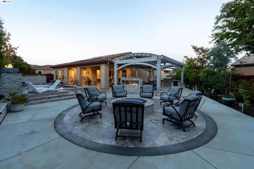 2063 Reserva Court Brentwood, CA 94513