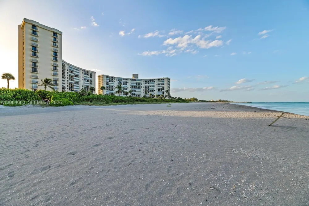 400 Ocean Trail Way #302 Jupiter, FL 33477