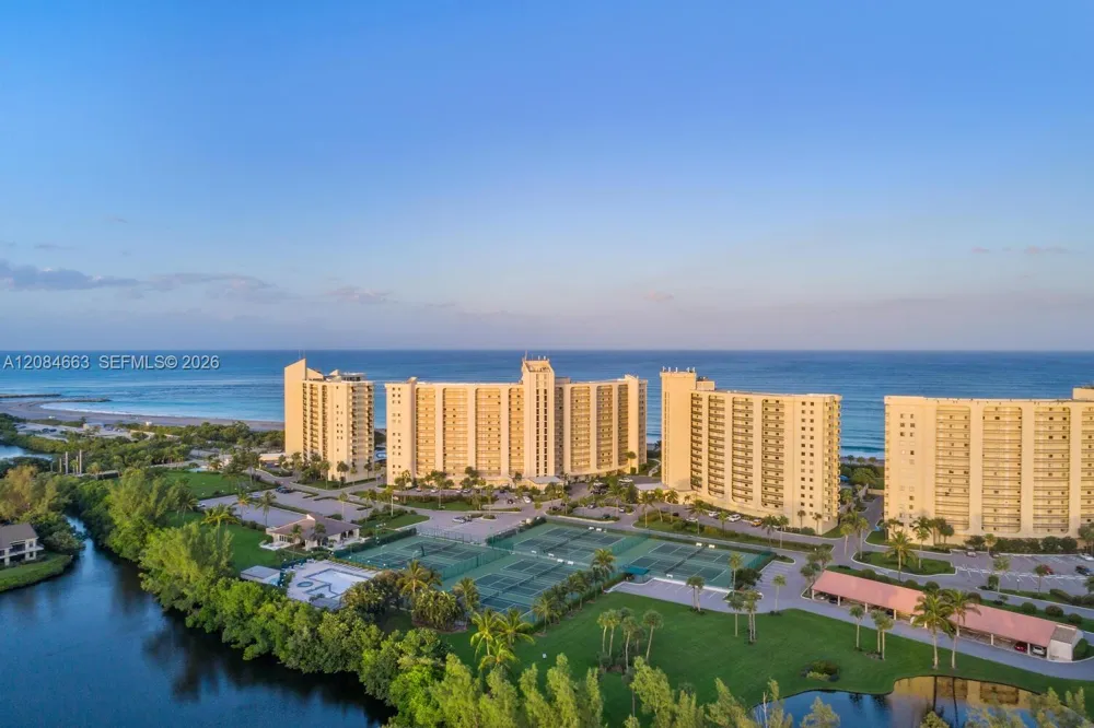 400 Ocean Trail Way #302 Jupiter, FL 33477