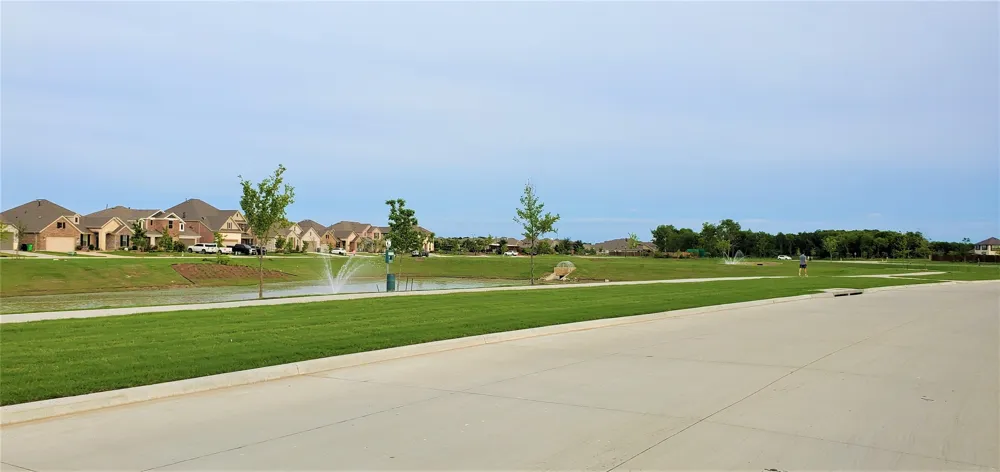 1304 Coyote Ridge Aubrey, TX 76227
