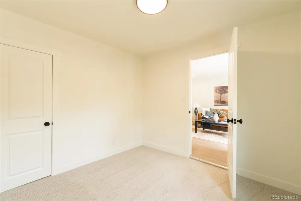 1073 S Raleigh Street Denver, CO 80219