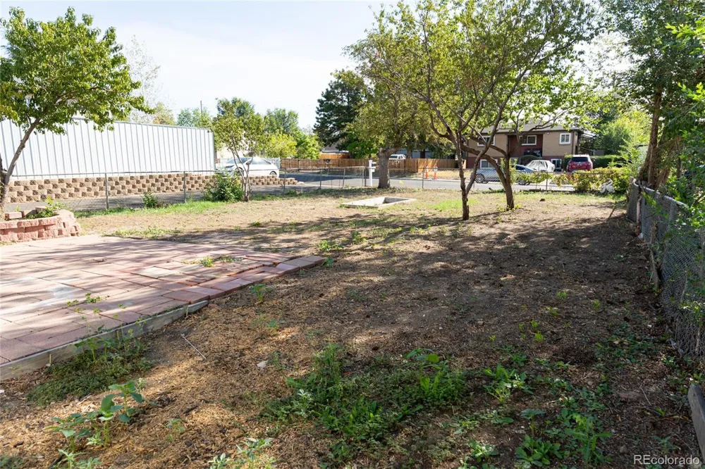 1073 S Raleigh Street Denver, CO 80219