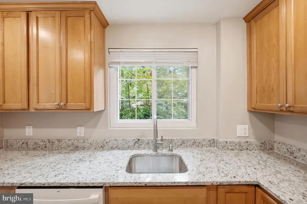 1716 PRESTON ROAD Alexandria, VA 22302