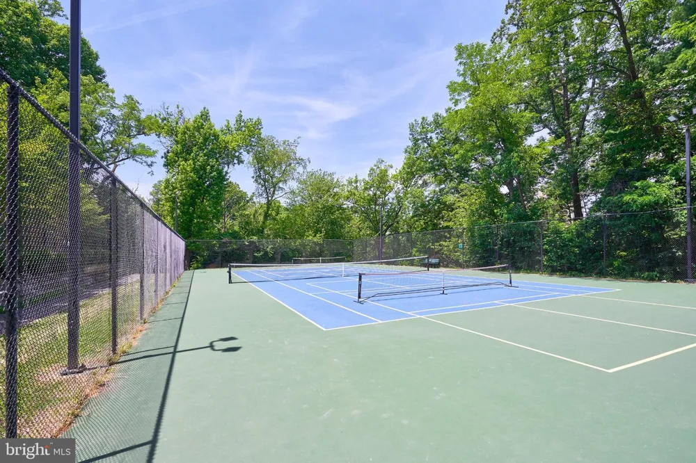 1716 PRESTON ROAD Alexandria, VA 22302