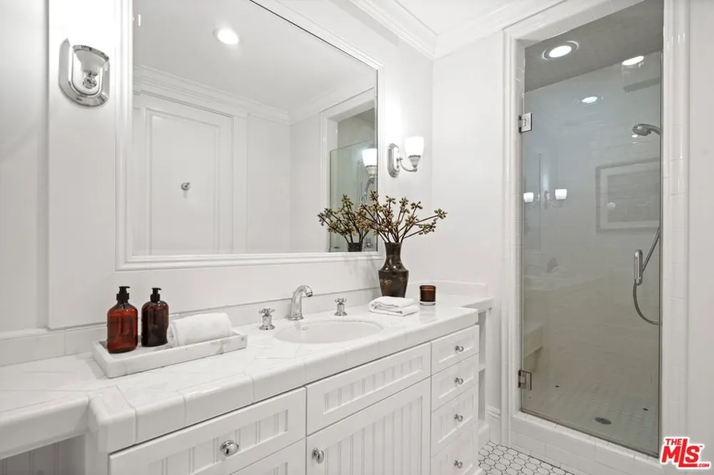 7335 Birdview Avenue Malibu, CA 90265