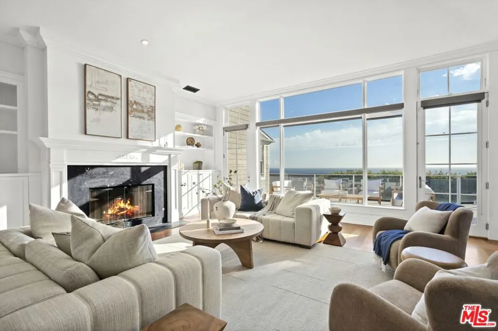 7335 Birdview Avenue Malibu, CA 90265