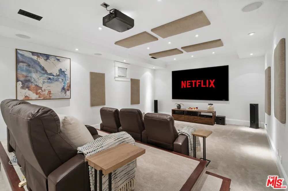 7335 Birdview Avenue Malibu, CA 90265