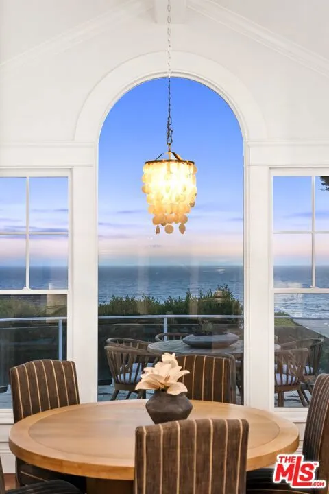 7335 Birdview Avenue Malibu, CA 90265