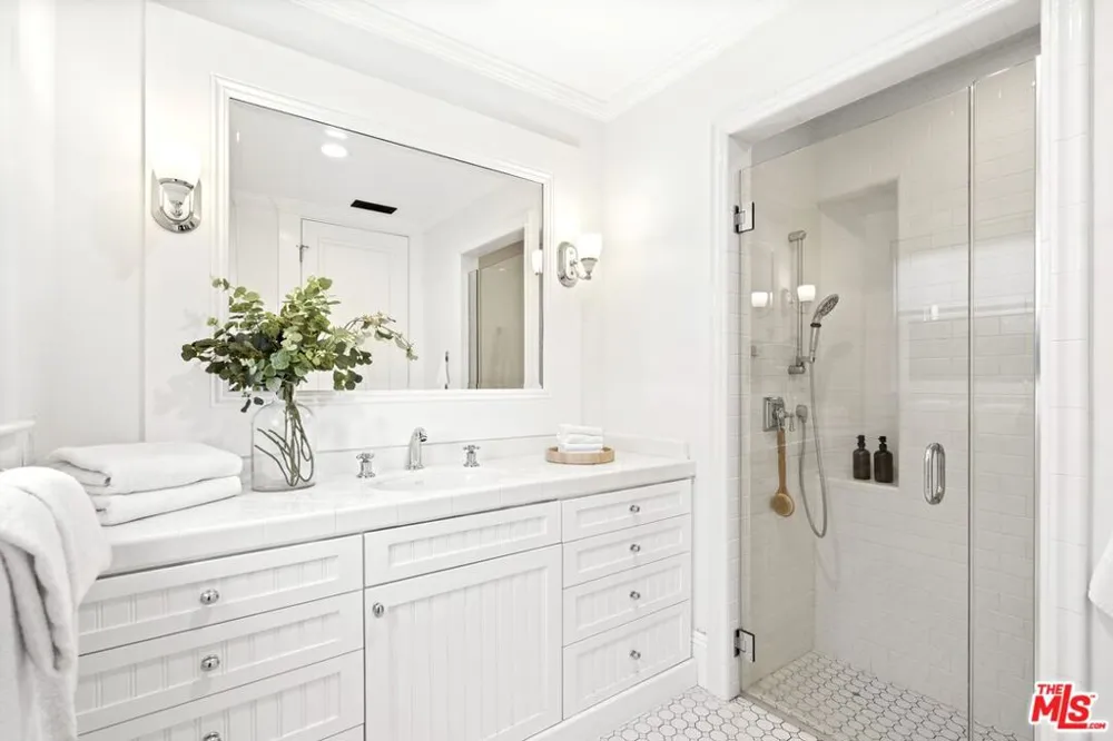 7335 Birdview Avenue Malibu, CA 90265