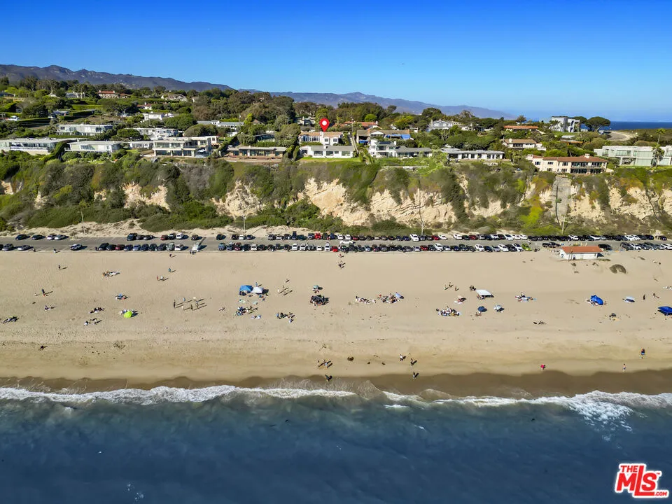 7335 Birdview Avenue Malibu, CA 90265