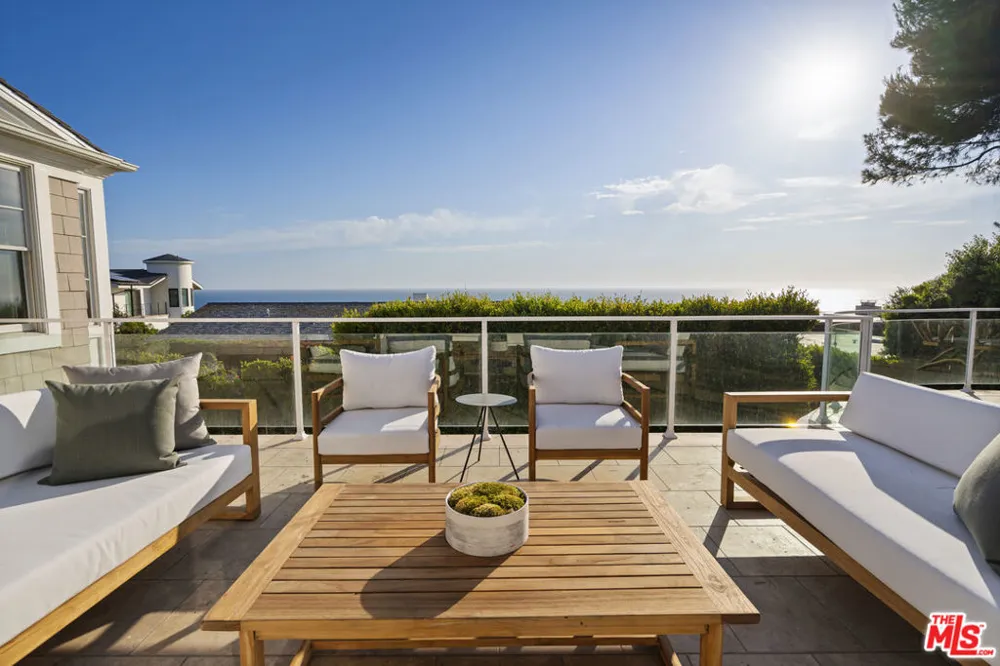 7335 Birdview Avenue Malibu, CA 90265