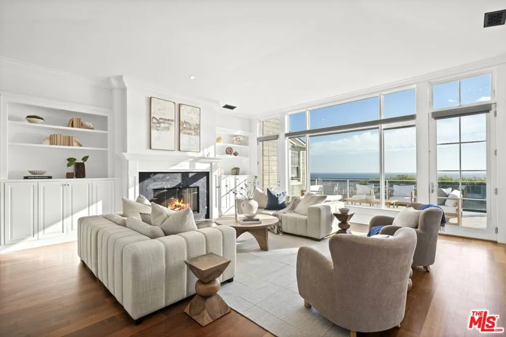 7335 Birdview Avenue Malibu, CA 90265