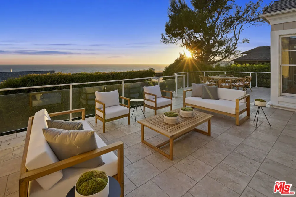 7335 Birdview Avenue Malibu, CA 90265
