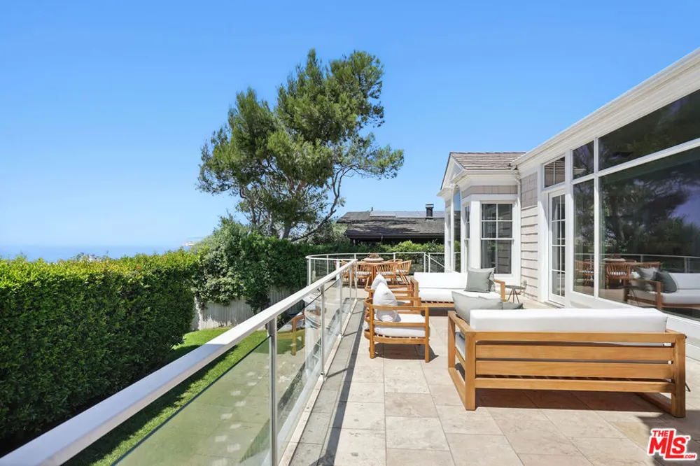 7335 Birdview Avenue Malibu, CA 90265