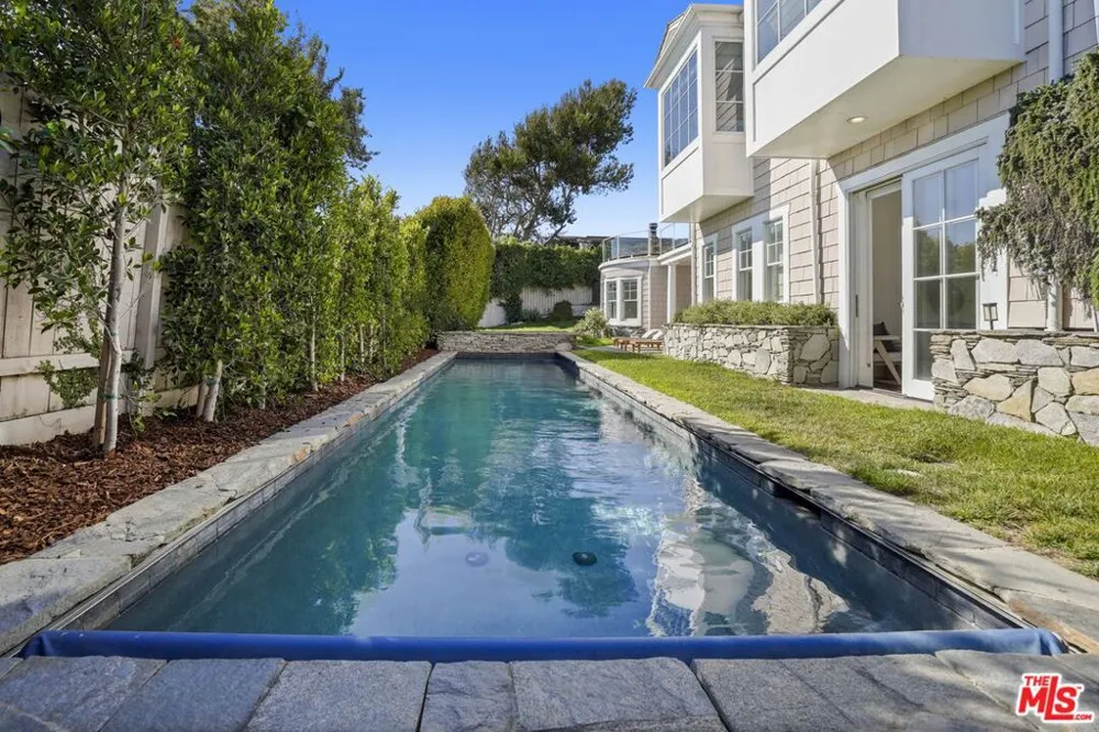 7335 Birdview Avenue Malibu, CA 90265
