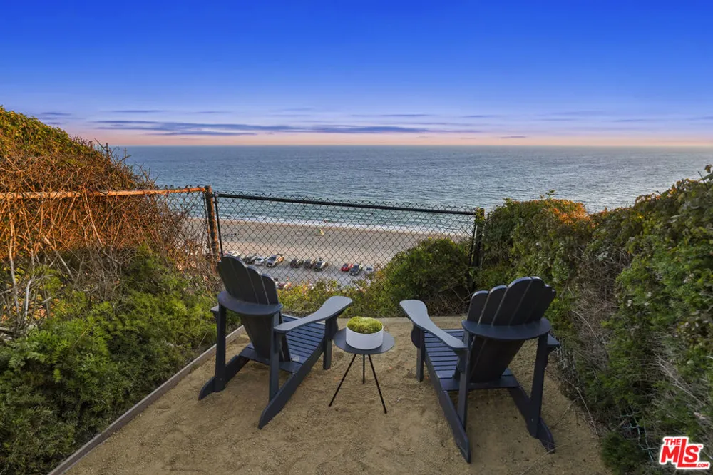 7335 Birdview Avenue Malibu, CA 90265