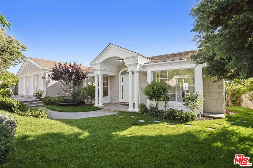 7335 Birdview Avenue Malibu, CA 90265