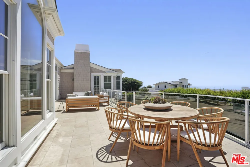 7335 Birdview Avenue Malibu, CA 90265