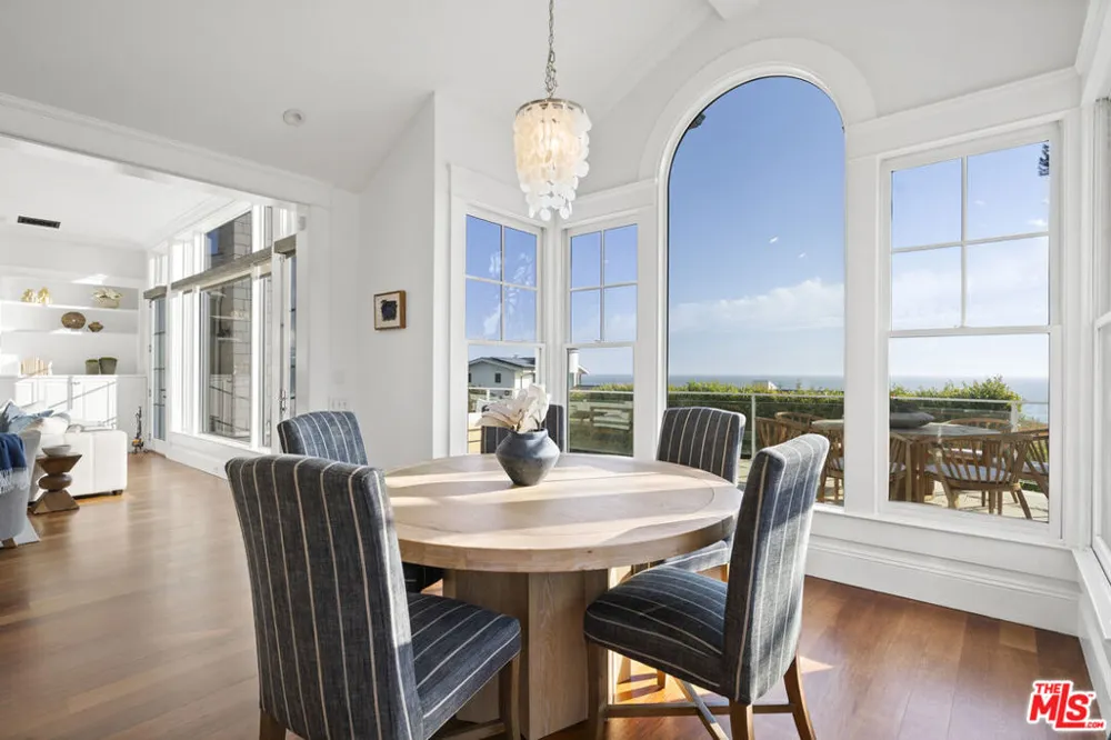 7335 Birdview Avenue Malibu, CA 90265