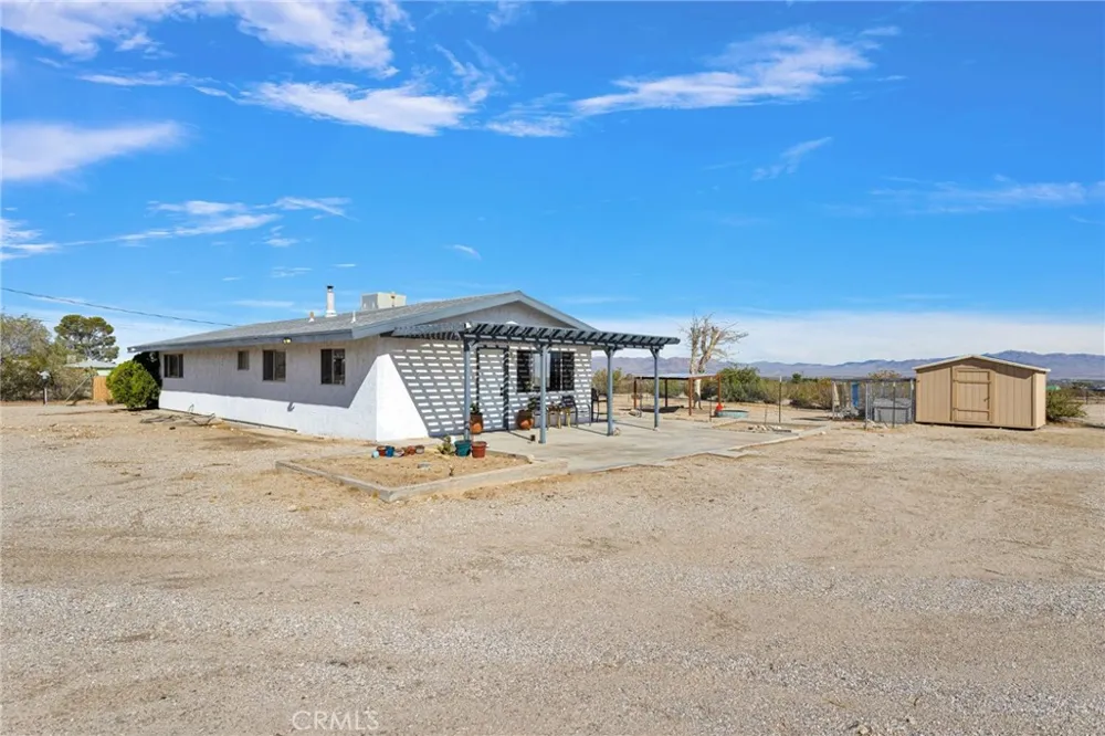 36368 Cochise Lucerne Valley, CA 92356