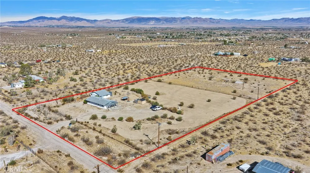 36368 Cochise Lucerne Valley, CA 92356