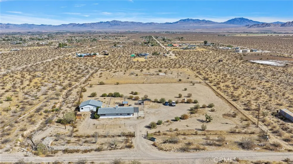 36368 Cochise Lucerne Valley, CA 92356