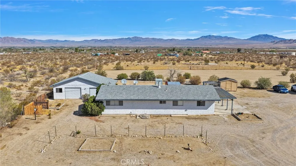 36368 Cochise Lucerne Valley, CA 92356