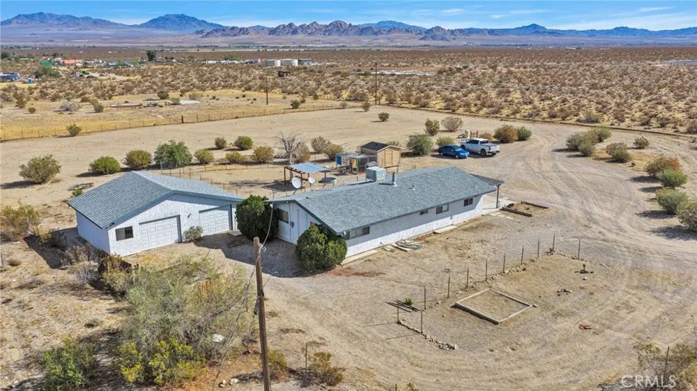 36368 Cochise Lucerne Valley, CA 92356