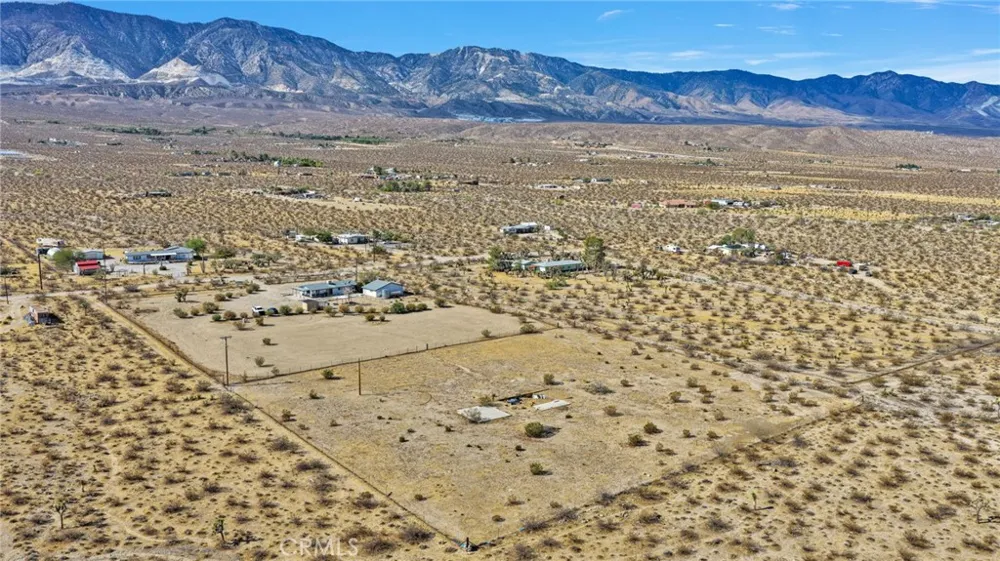 36368 Cochise Lucerne Valley, CA 92356