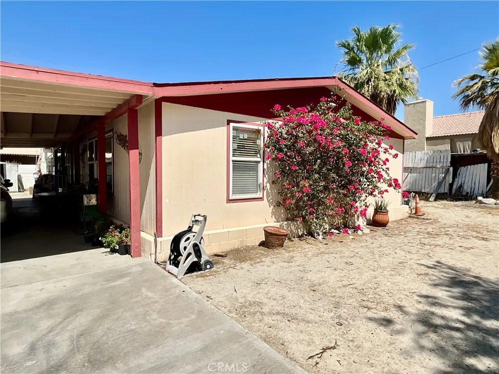 31163 Arbol Real Thousand Palms, CA 92276