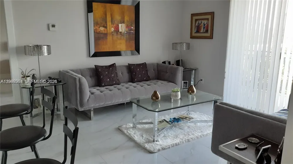 555 E Dania Beach Blvd #5 Dania Beach, FL 33004