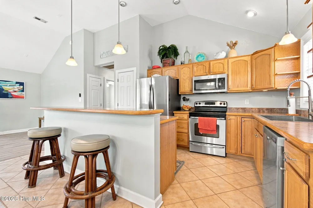 204 Pine Grove Trail Kill Devil Hills, NC 27948