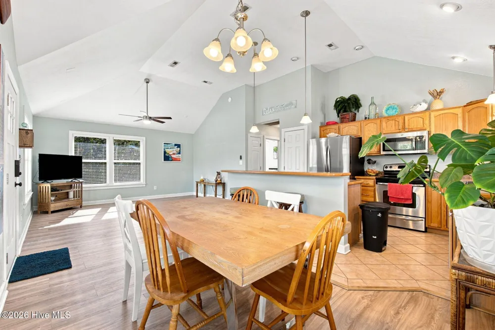 204 Pine Grove Trail Kill Devil Hills, NC 27948