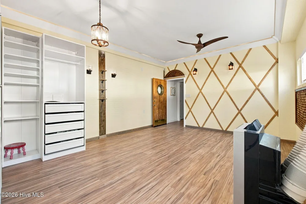 204 Pine Grove Trail Kill Devil Hills, NC 27948