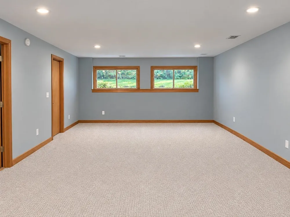 1401 Ryans Pond Green Lake Township, MI 49637