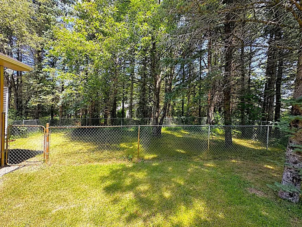 1401 Ryans Pond Green Lake Township, MI 49637