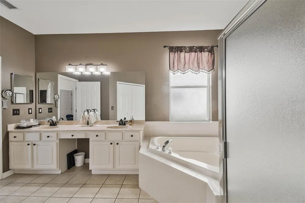 3240 DOWNAN POINT DRIVE Land O Lakes, FL 34638