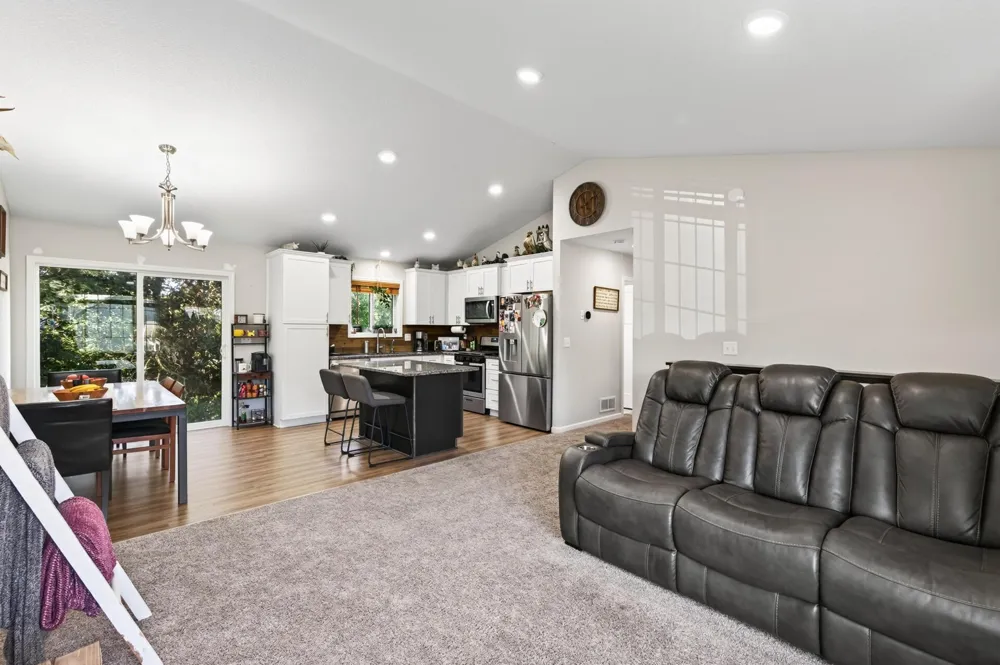 26026 23rd Street W Zimmerman, MN 55398