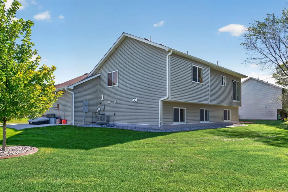 26026 23rd Street W Zimmerman, MN 55398